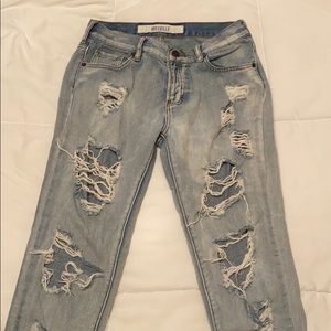 Boyfriend ripped light wash jeans